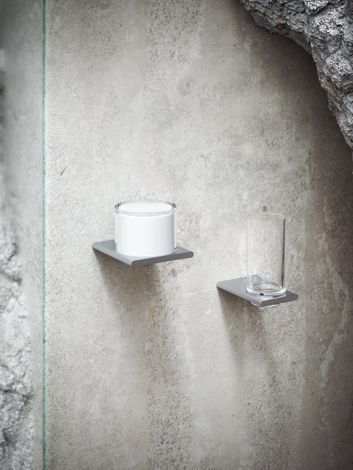 EDITION 400 tumbler holder and soap dispenser in stainless steel finish