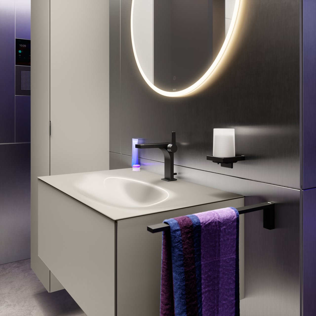 EDITION 11 ART Waschtischunterbau und Hochschrank in der Farbe Manhattan mit rundem Lichtspiegel, EDITION 11 Armatur und Accessoires in Titanschwarz gebürstet