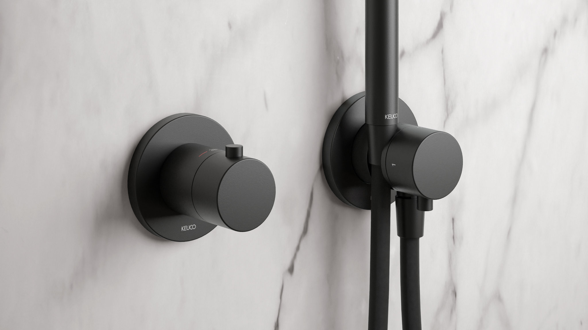 Schwarze IXMO Unterputz Thermostatarmatur und Umstellventil mit Stabhandbrause