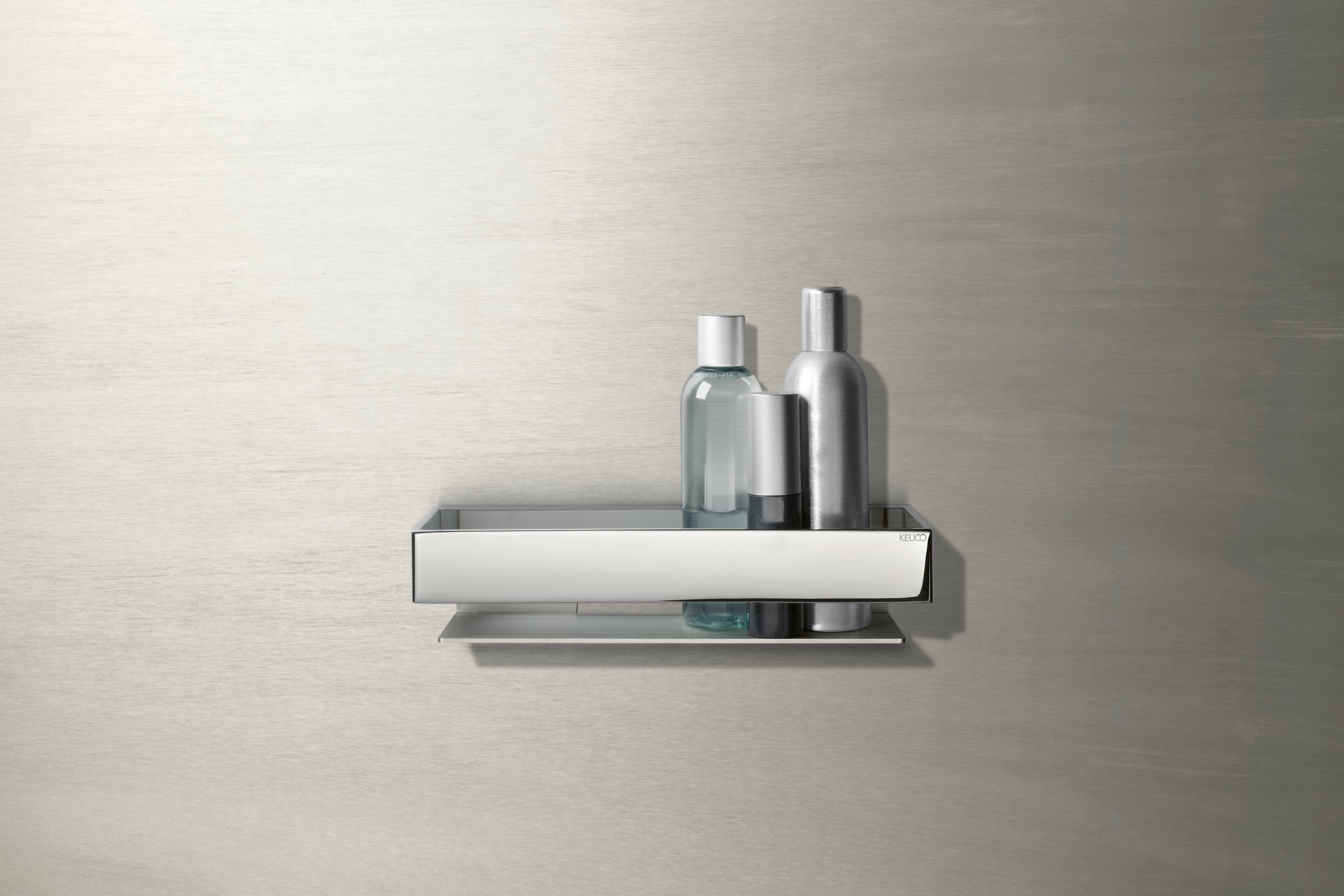 Duschkorb der Edition 11 in Aluminium silber-eloxiert, verchromt
