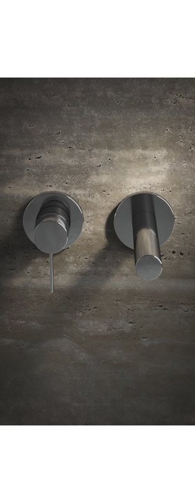 IXMO single lever mixer and bath tub outlet