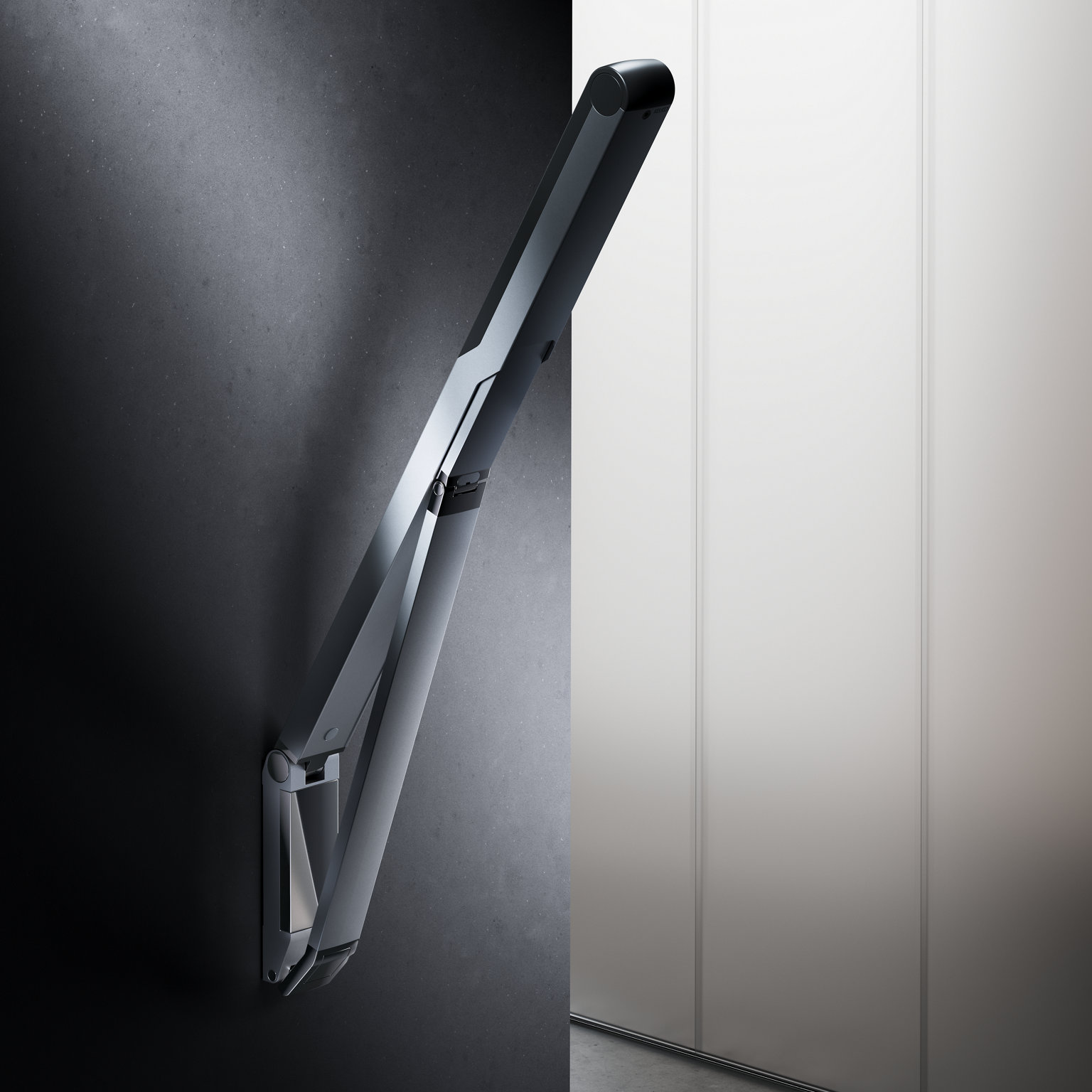 Collection Axess Stützklappgriff, Aluminium silber-eloxiert, mit Auflagefläche aus schwarzem Kunststoff, fast an die Wand geklappt