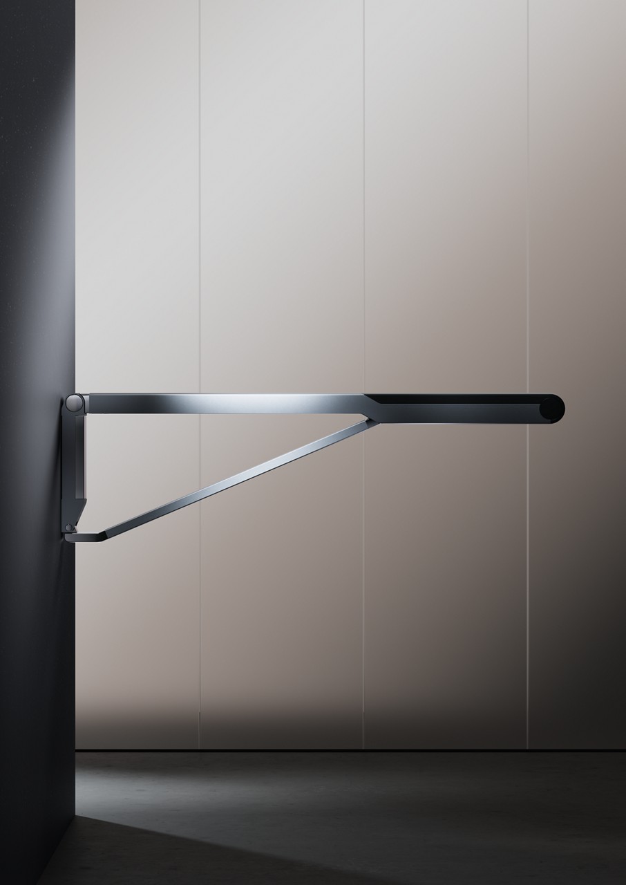Collection Axess Stützklappgriff, Aluminium silber-eloxiert, mit Auflagefläche aus schwarzem Kunststoff, im Profil
