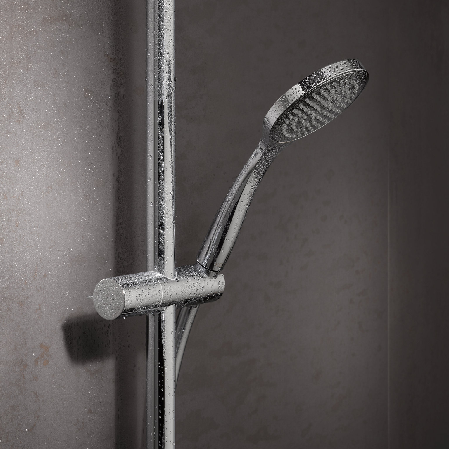 Wassertropfen auf IXMO Brausestange mit Brauseschieber und Handbrause