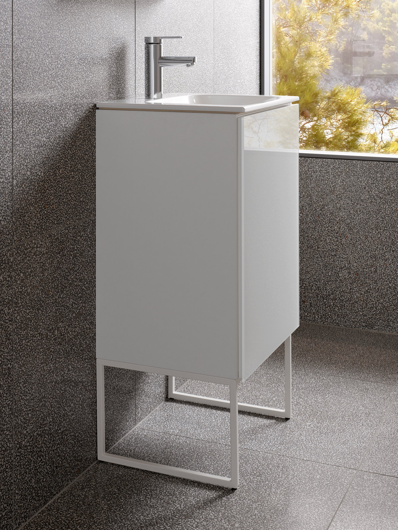 X-Line Gästewaschtisch mit Waschtischunterbau mit Bodengestell und Plan blue Waschtischmischer