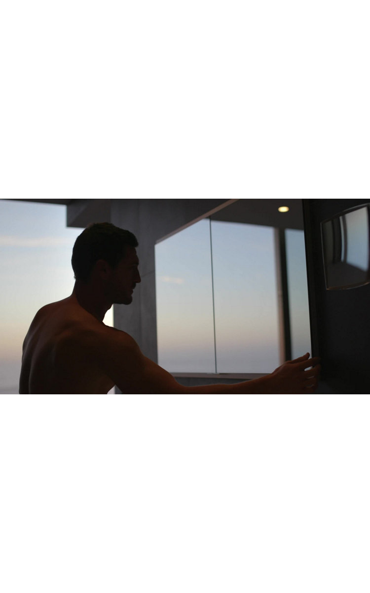 ROYAL MODULAR 2.0 предлагает зеркальные шкафы для любых потребностей